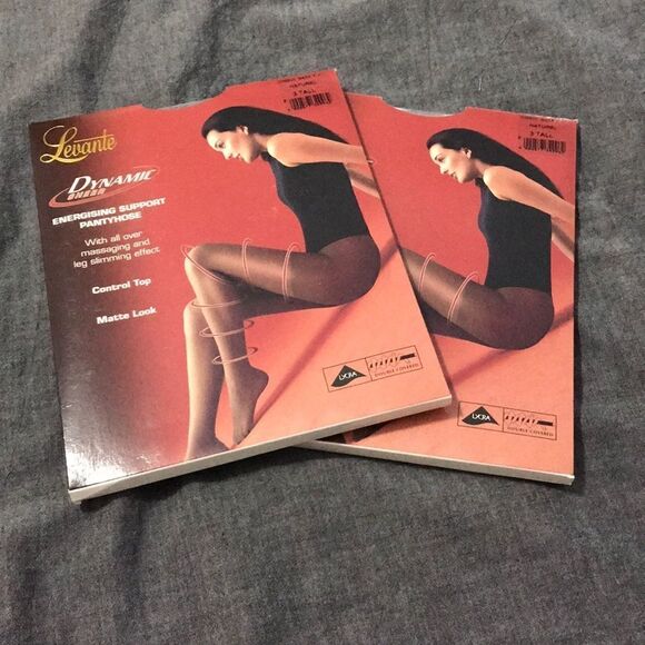 Woman’s tights  - Picture 1 of 2